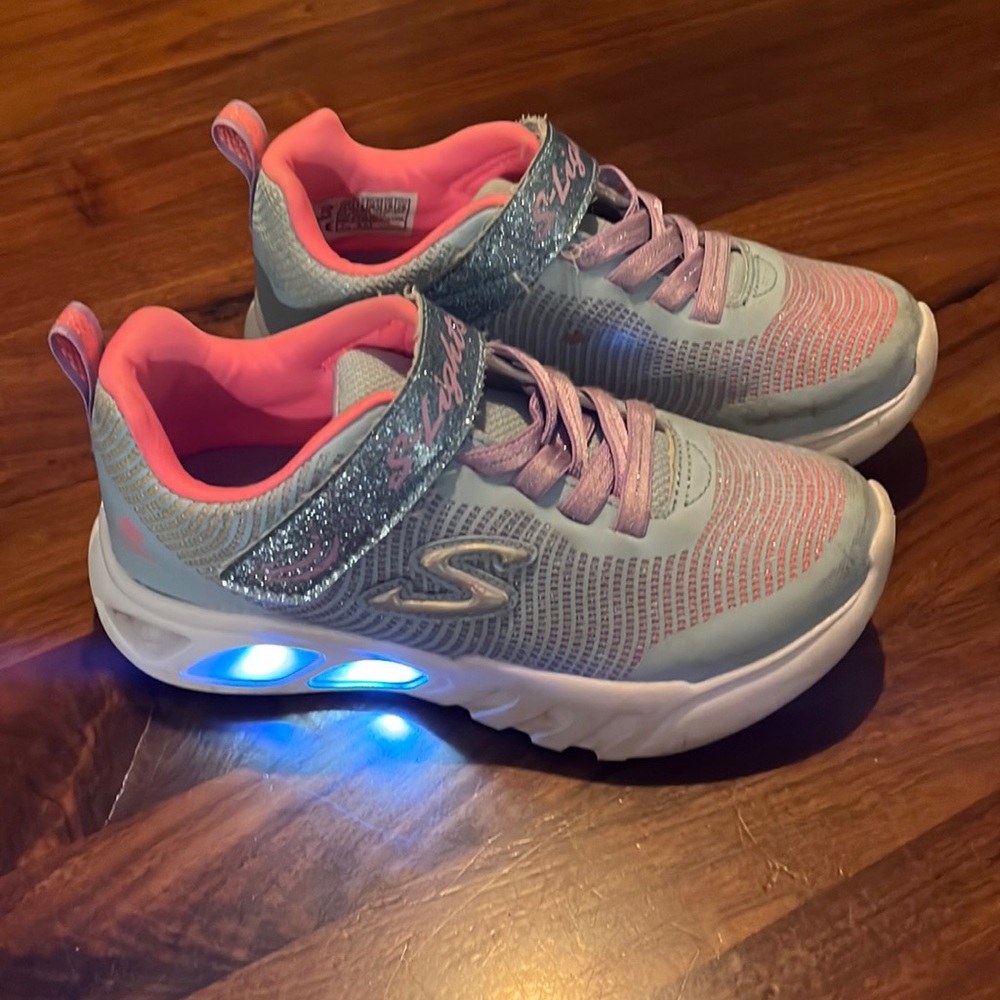 Sketchers S-Lights Girls size 12